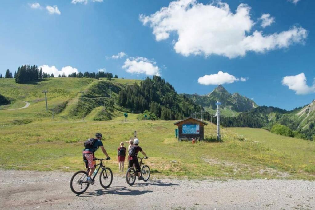 Le Relai S31 - Grand Et Lumineux Studio Avec Coin Montagne 4-6 Pers, Tout Equipe, Avec Wifi, A 30M Des Pistes Avec Un Grand Balcon, Draps Non Compris Saint-Jean-dʼAulps 外观 照片