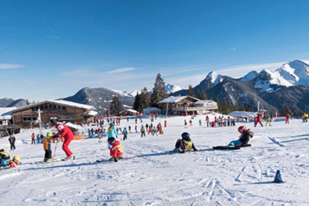 Le Relai S31 - Grand Et Lumineux Studio Avec Coin Montagne 4-6 Pers, Tout Equipe, Avec Wifi, A 30M Des Pistes Avec Un Grand Balcon, Draps Non Compris Saint-Jean-dʼAulps 外观 照片